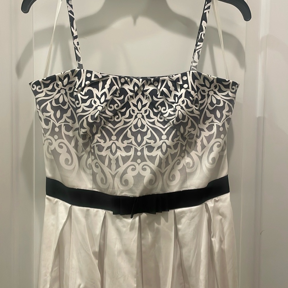 White House Black Market Monochrome Strapless Dress